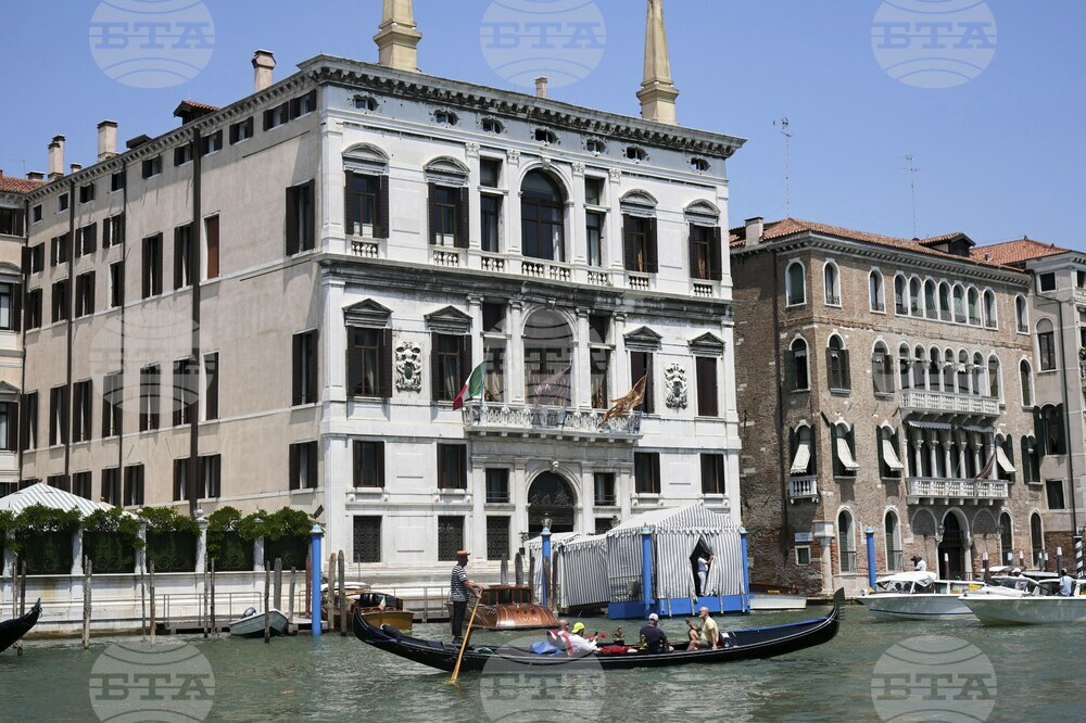 CORRECTION Italy Venice Bezos Wedding