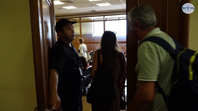 Съдът остави в ареста бившия заместник-кмет на София Никола Барбутов и бизнесмена Петър Рафаилов