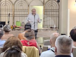 Софийски университет „Св. Климент Охридски“ - Амелия Личева - книга „Крепости срещу страха“