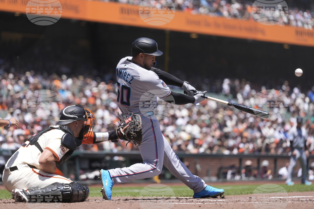 Marlins Giants Baseball