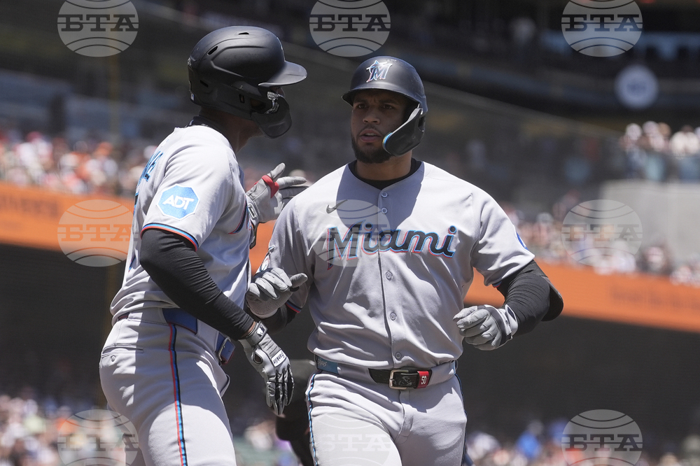Marlins Giants Baseball