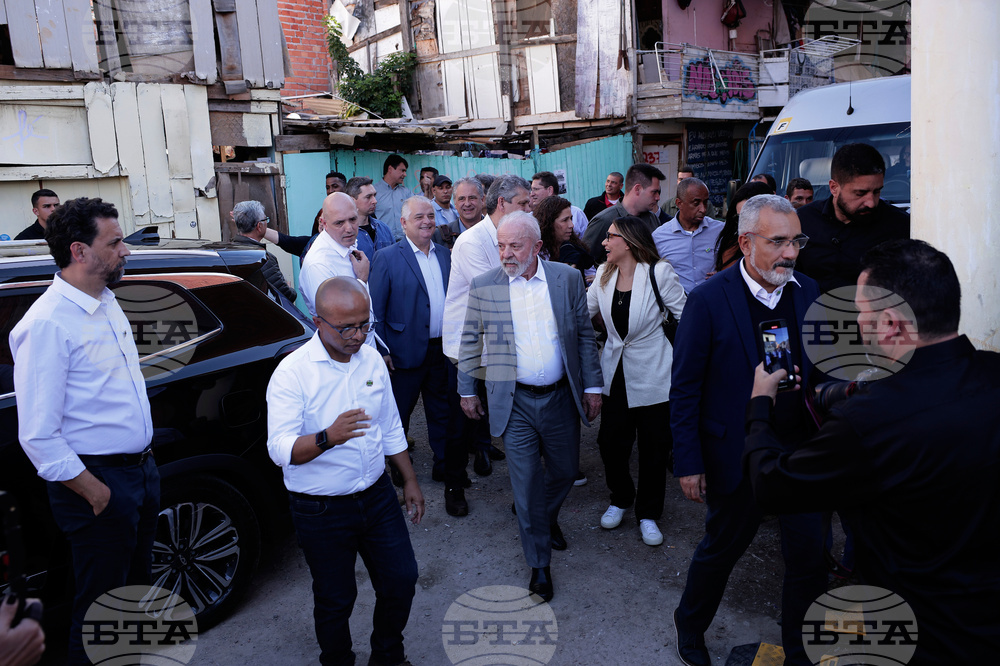Brazil Lula Favela