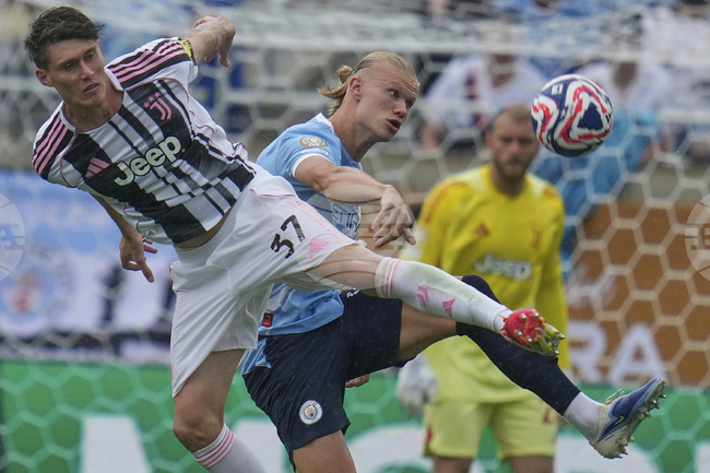 Защитникът на Ювентус Николо Савона няма да играе в следващите мачове на тима от Световното клубно първенство заради контузия