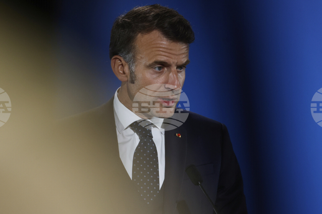 Френският президент пристигна на тридневно държавно посещение във Великобритания