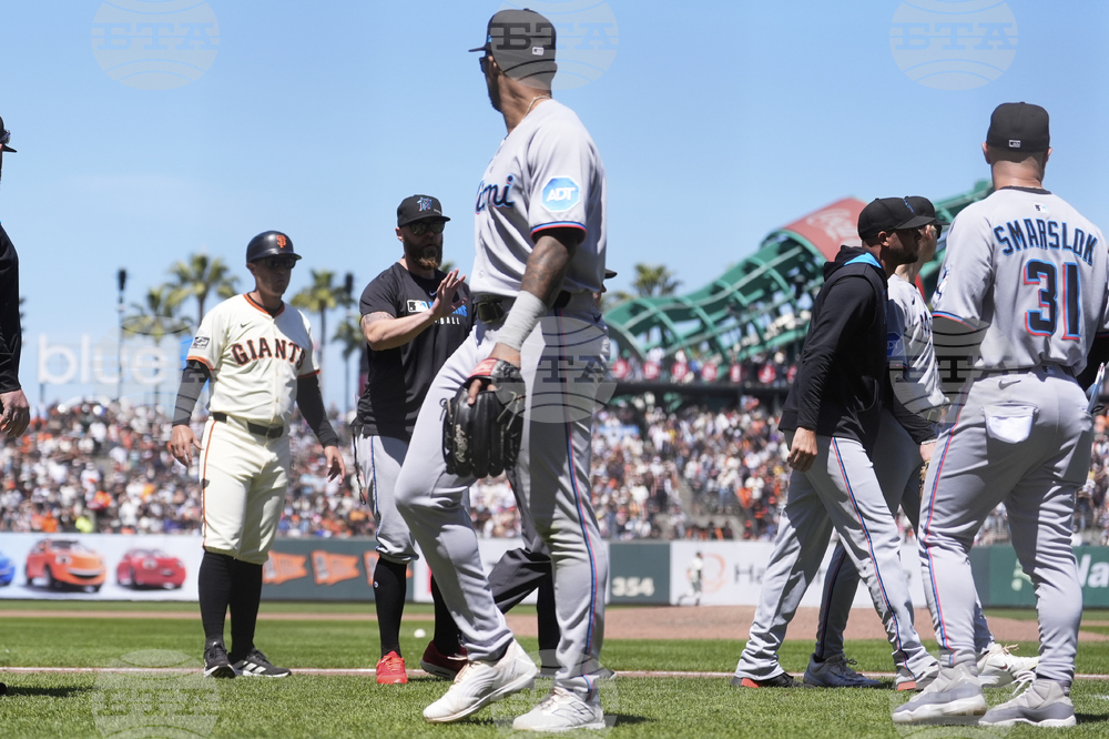 Marlins Giants Baseball