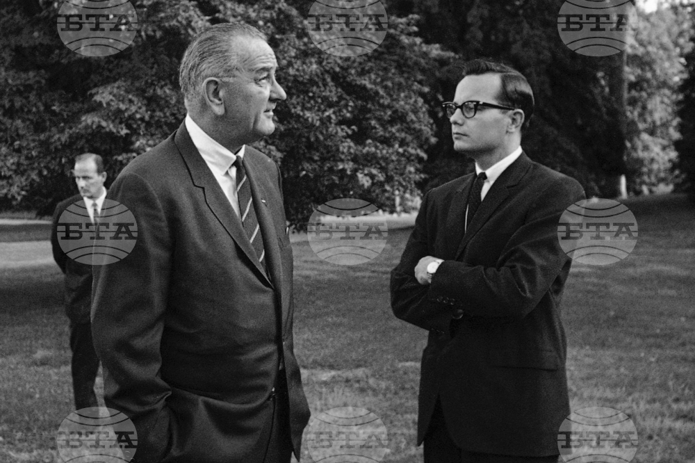 Obit Bill Moyers