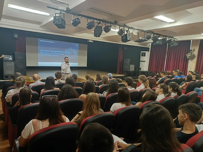 Община Варна: Във Варна се проведе дискусионен форум на тема „Новите наркотици и предизвикателствата за младите хора“