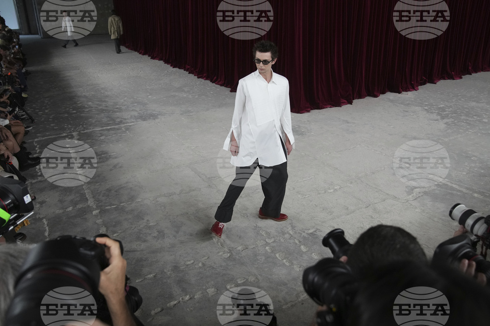 Paris Fashion S/S 26 Junya Watanabe
