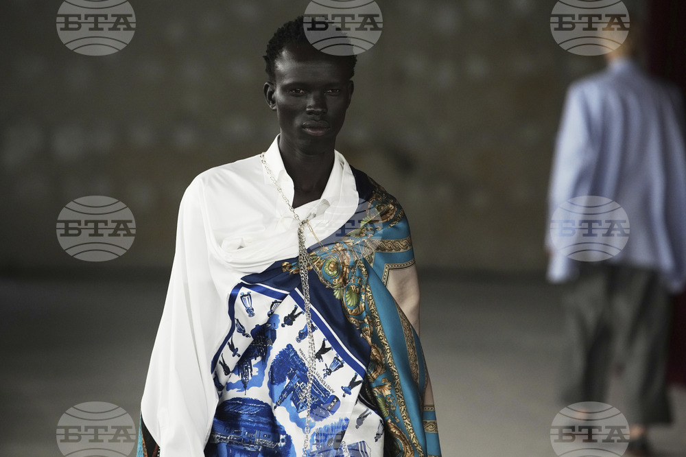 Paris Fashion S/S 26 Junya Watanabe