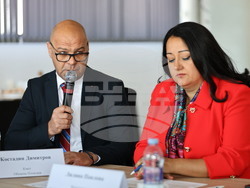 Пловдив - "Диалог Иновации.бг 2040: Изграждане на успешни национални политики за иновации и трансфер на технологии в Европа" - кръгла маса