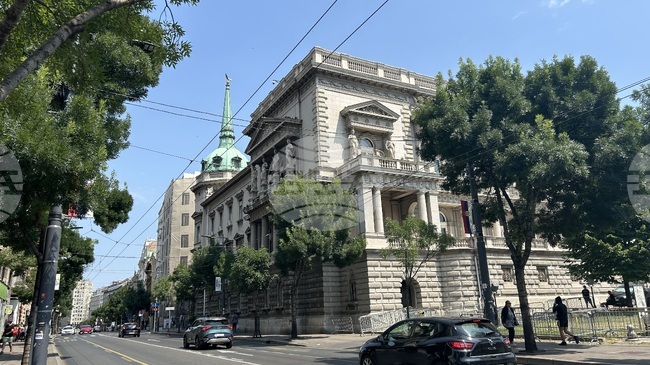 Университетски преподавател и режисьор съобщи, че е бил пребит в Белград докато снимал събаряне на сграда паметник на културата 