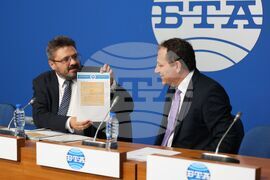 Национален пресклуб на БТА София -  Медицински университет - БТА - договор - подписване