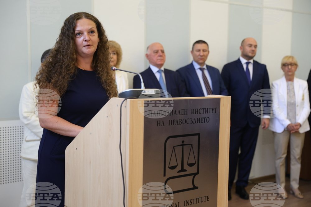 Национален институт на правосъдието - млади юристи - завършване на учебната година