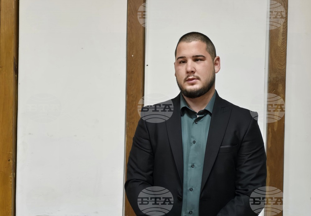 Житомир Желязков, който положи клетва като кмет на с. Осен, е най-младият кмет в историята на община Криводол, според председателя на Общинския съвет