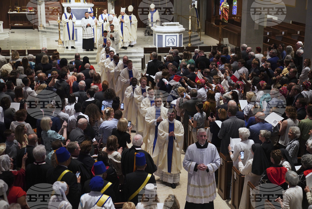 Twelve New Priests
