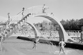 Лятната къпалня "Мария Луиза" в София