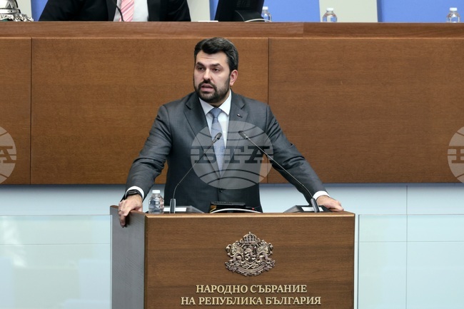 Six Months On, President Yet to Respond to Foreign Ministry's Proposals for Seven Bulgarian Ambassadors