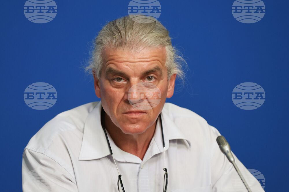 Поздравителен адрес от г-н Иван Влаев, председател на настоятелството на Национална занаятчийска камара до генералния директор на БТА г-н Кирил Вълчев по случай преизбирането му за нов петгодишен мандат начело на Агенцията