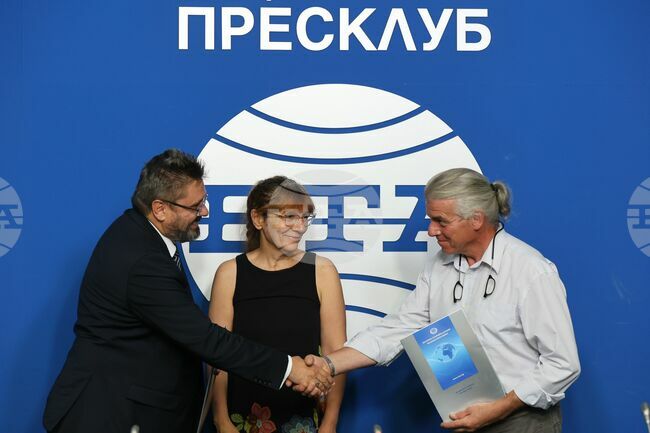Българската телеграфна агенция и Националната занаятчийска камара подписаха договор за партньорство
