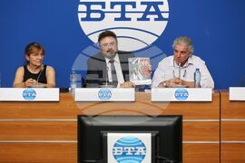Национален пресклуб на БТА - договор - подписване