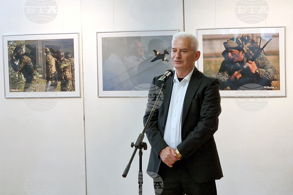 Изложбата „Фотодесант“ представи Вилхелм Йоцов по повод 148-годишнината от Освобождението на Свищов