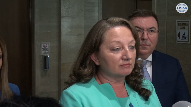 Вместо поздравления, че България отговаря на критериите за еврозоната, получаваме язвителни бележки, отговориха от ГЕРБ на президента Радев