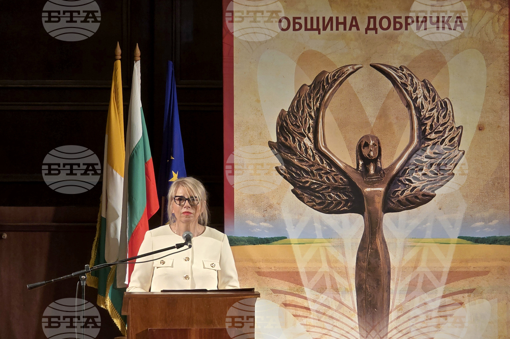 Община Добричка награди най-доброто кметство, училище, детска градина, читалище