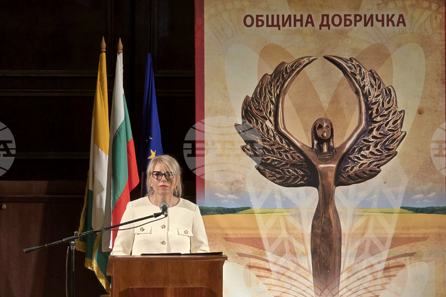 Община Добричка награди най-доброто кметство, училище, детска градина, читалище