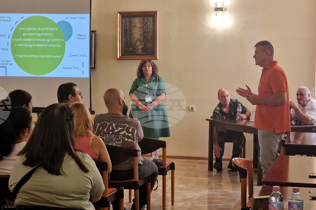 Работодатели от различни сектори в Разградско представиха свободни позиции и възможности за професионално развитие пред търсещите работа
