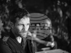 Кадър от филма „Нито крачка назад". Снимка – екип/Борис Славков