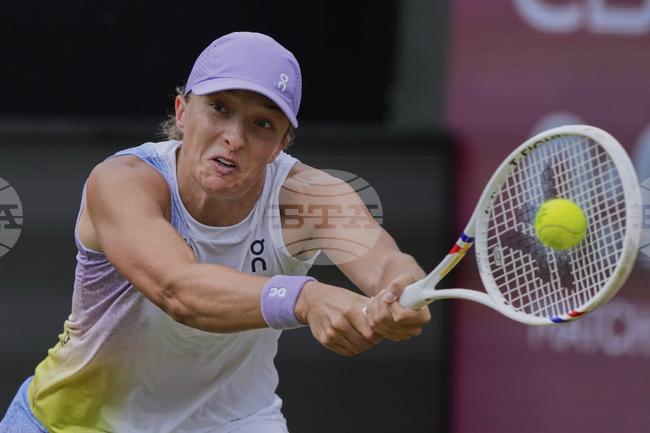 Ига Швьонтек върви към първа титла на тревни кортове в кариерата си, ще спори в Бад Хомбург с американката Джесика Пегула