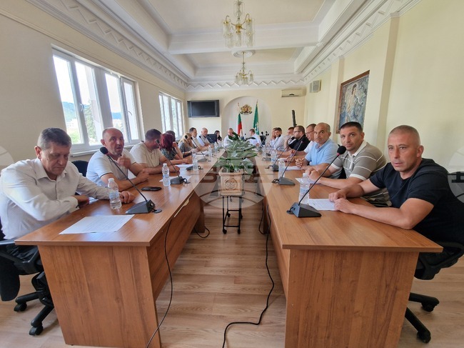 Общинският съвет в Мадан гласува отпускане на еднократна финансова помощ за новородени