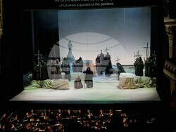 С 10-минутен аплауз завърши премиерата на „Танхойзер“ в Софийската опера, снимка – Даниел Димитров/БТА