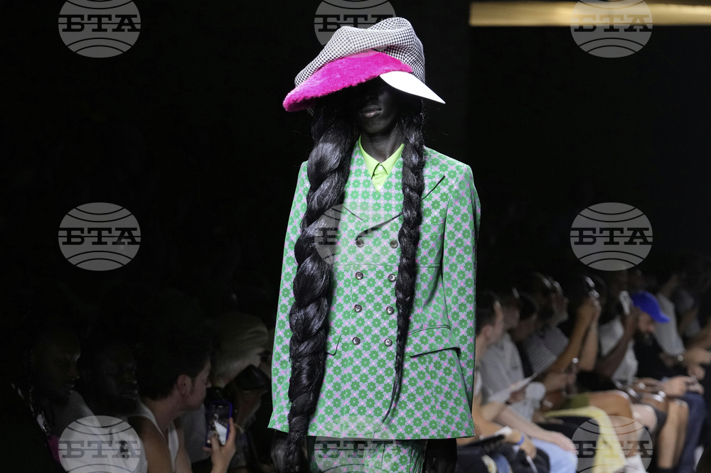 Paris Fashion S/S 26 Comme des Garcons