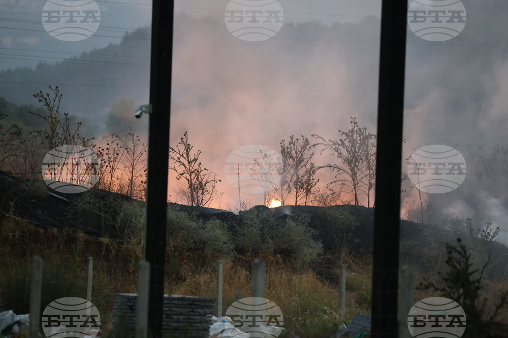 Мълния предизвика пожар в горска територия край чепеларското село Хвойна