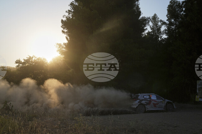 Такамото Кацута удържа преднината си и постигна първа победа в Световния рали шампионат