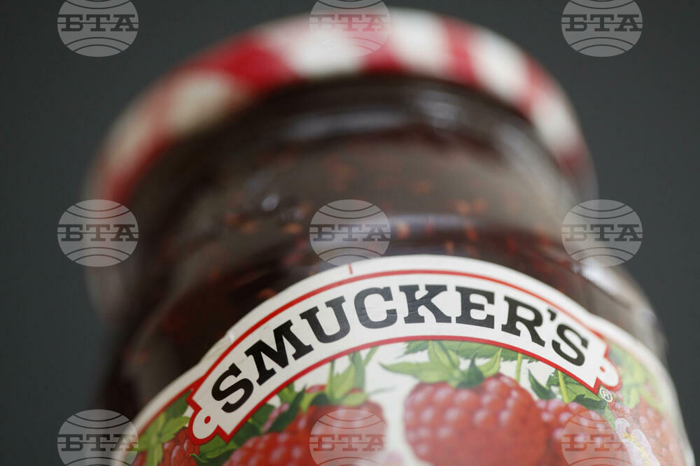 Smucker-Artificial Colors