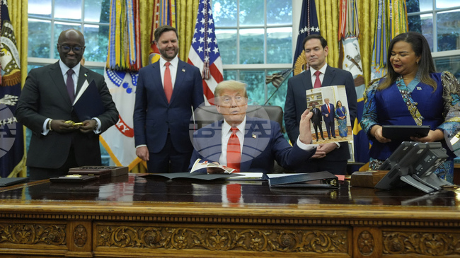 Доналд Тръмп ще посрещне утре в Белия дом лидерите на Руанда и ДР Конго за подписване на мирно споразумение