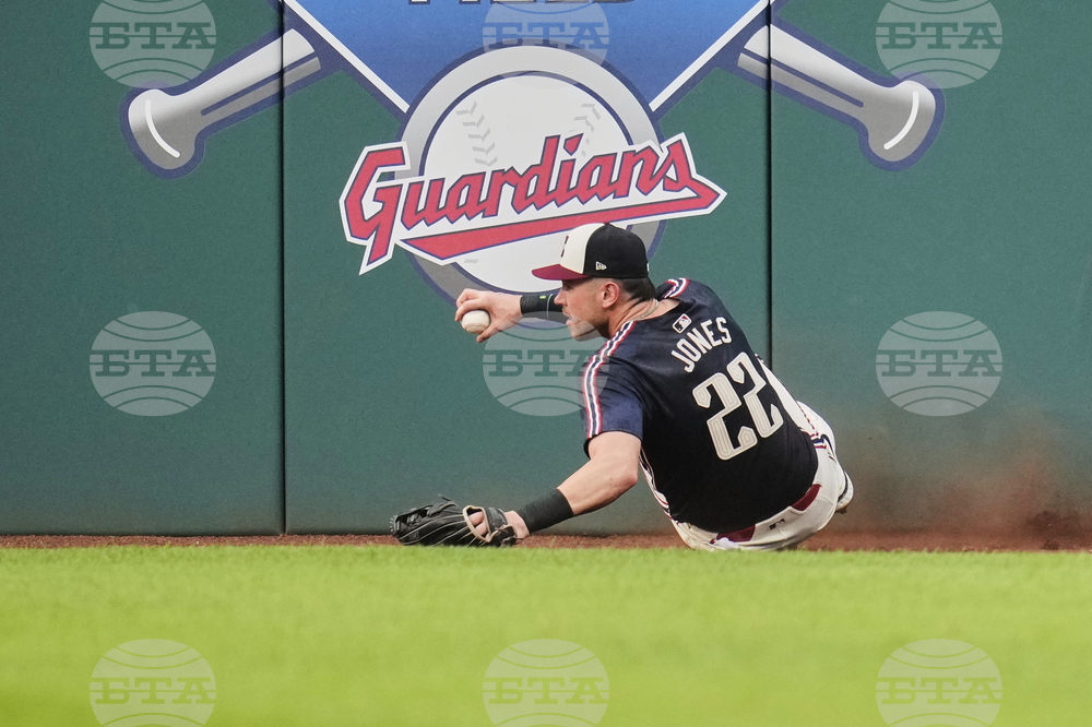 Cardinals Guardians Baseball