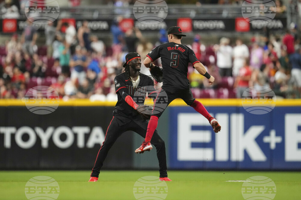 Padres Reds Baseball