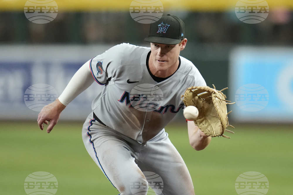 Marlins Diamondbacks Baseball
