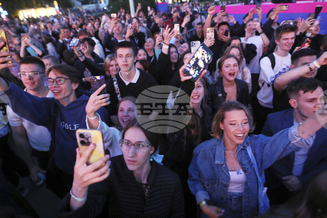Повечето родители в Русия са убедени, че образованието в училищата е по-лошо, отколкото по тяхно време 