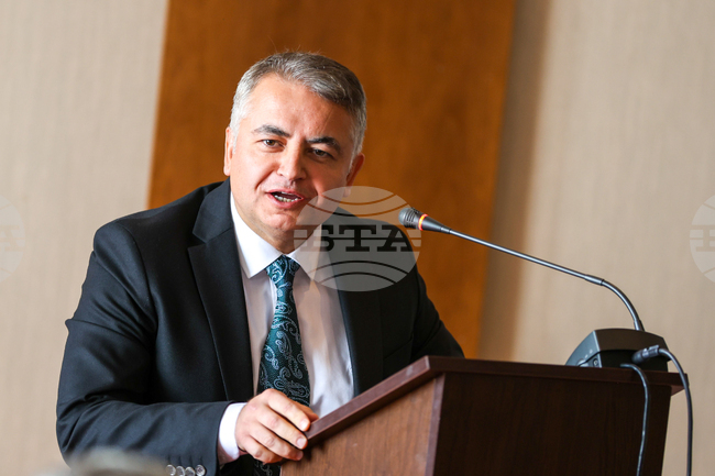 Продължава развитието на търговския обмен между Турция и България, каза представителят на министерството на търговията Мехмет Али Кълъчкая 