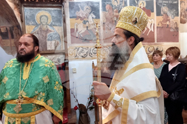 Брезник - патриарх Даниил - света литургия