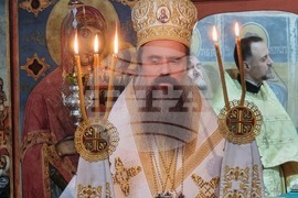 Брезник - патриарх Даниил - света литургия