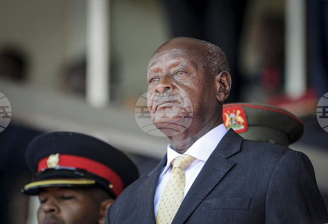 Президентът на Уганда Йовери Мусевени, управляващ страната от 1986 г., се кандидатира за преизбиране 