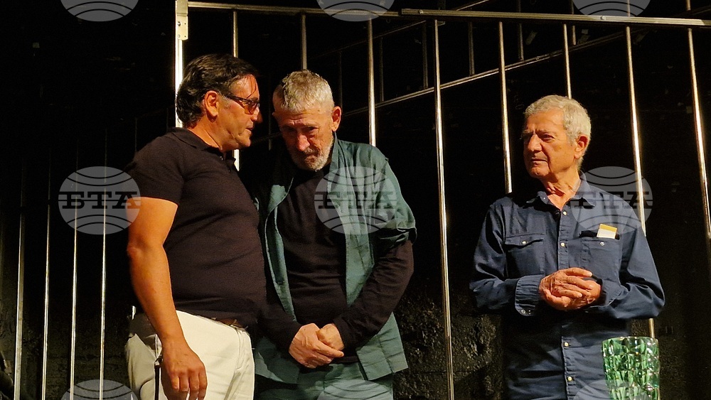 „Театър 199“ - „Последната нощ на Сократ“ - премиера