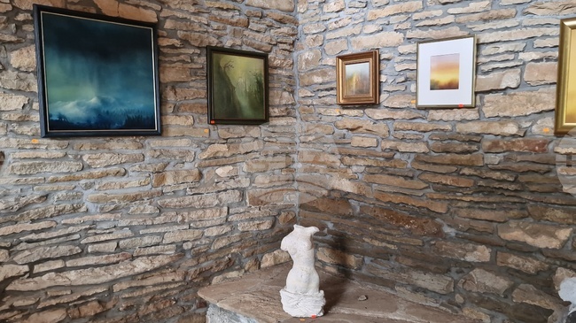 С микроизложби на шестима автори бяха открити 15-ите Празници на изкуствата в троянското село Врабево 