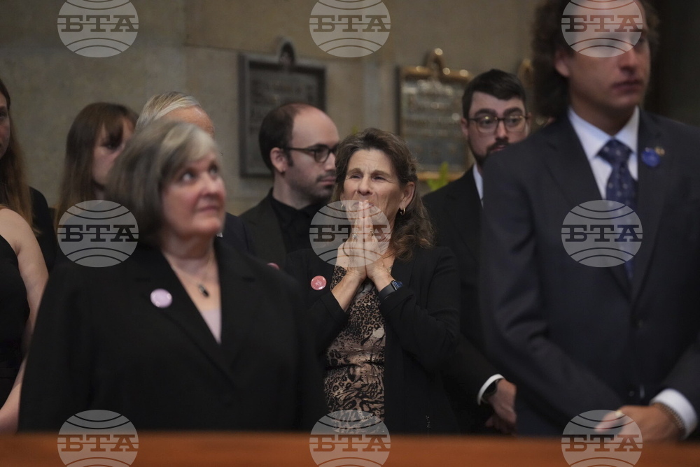 Minnesota Lawmakers Shot