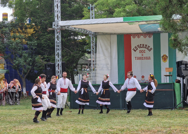 Разградското село Киченица посрещна гости от близо и далеч за своя празник